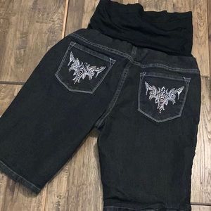 Bella Vida jean shorts. Size Medium.